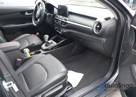 2021 Kia Forte Ex from USA, damaged, VIN 3KPF54AD2ME415239